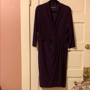 Jones Wear Deep Eggplant Ruched Sheath Dress V-Neck 3/4 Sleeve